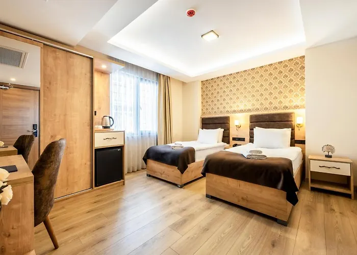 Hotell Emin Palace