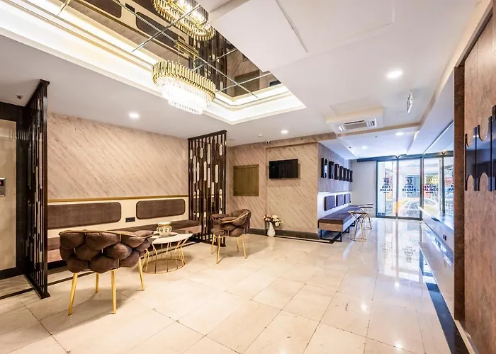 Emin Palace Hotell