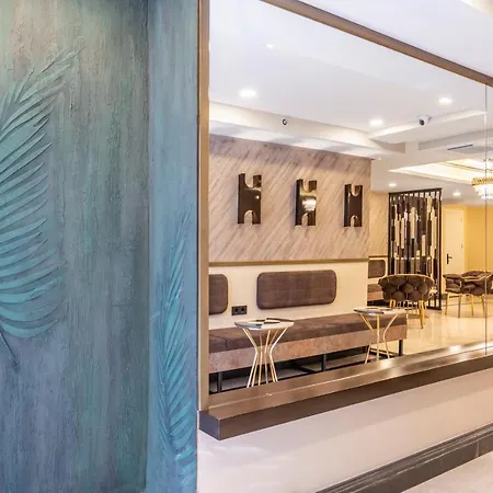 Emın Palace 3*