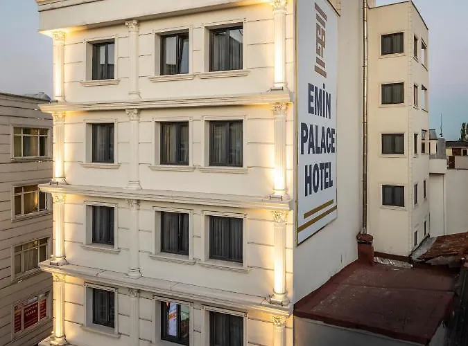 Emin Palace 3*